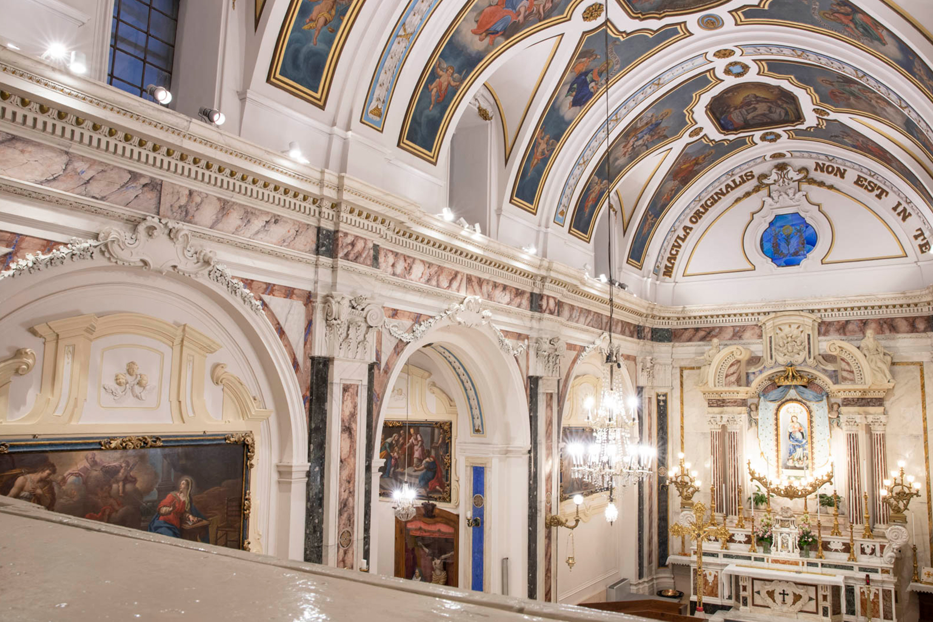 Illuminazione-a-led-chiesa-beata-vergine-immacolato